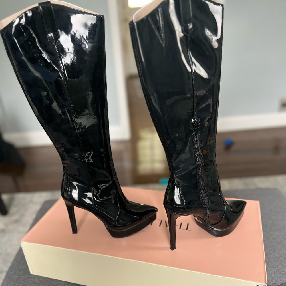 Thalia sodi black patent pu boots, new never used!